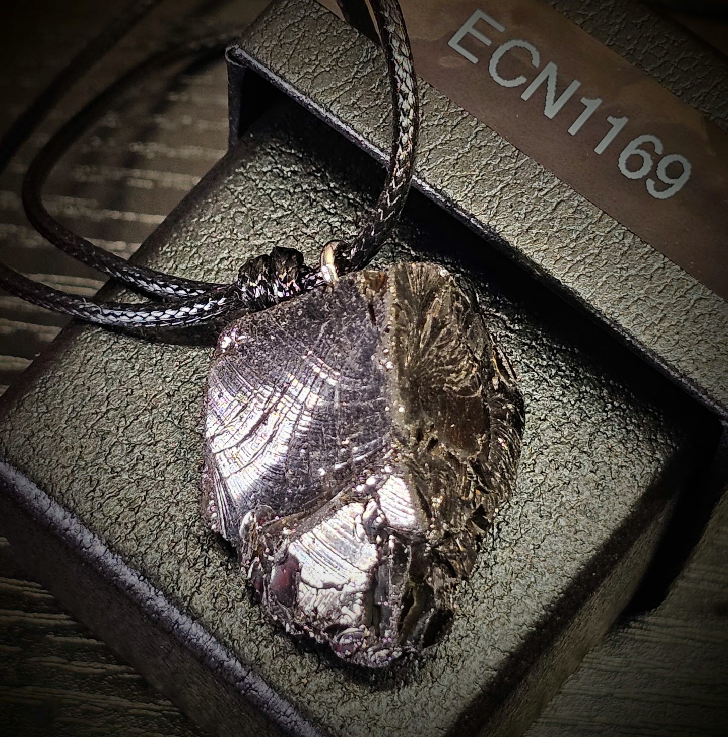 ECN1169 - 11.69g ELITE RAW TYPE 1 SHUNGITE PENDANT NECKLACE