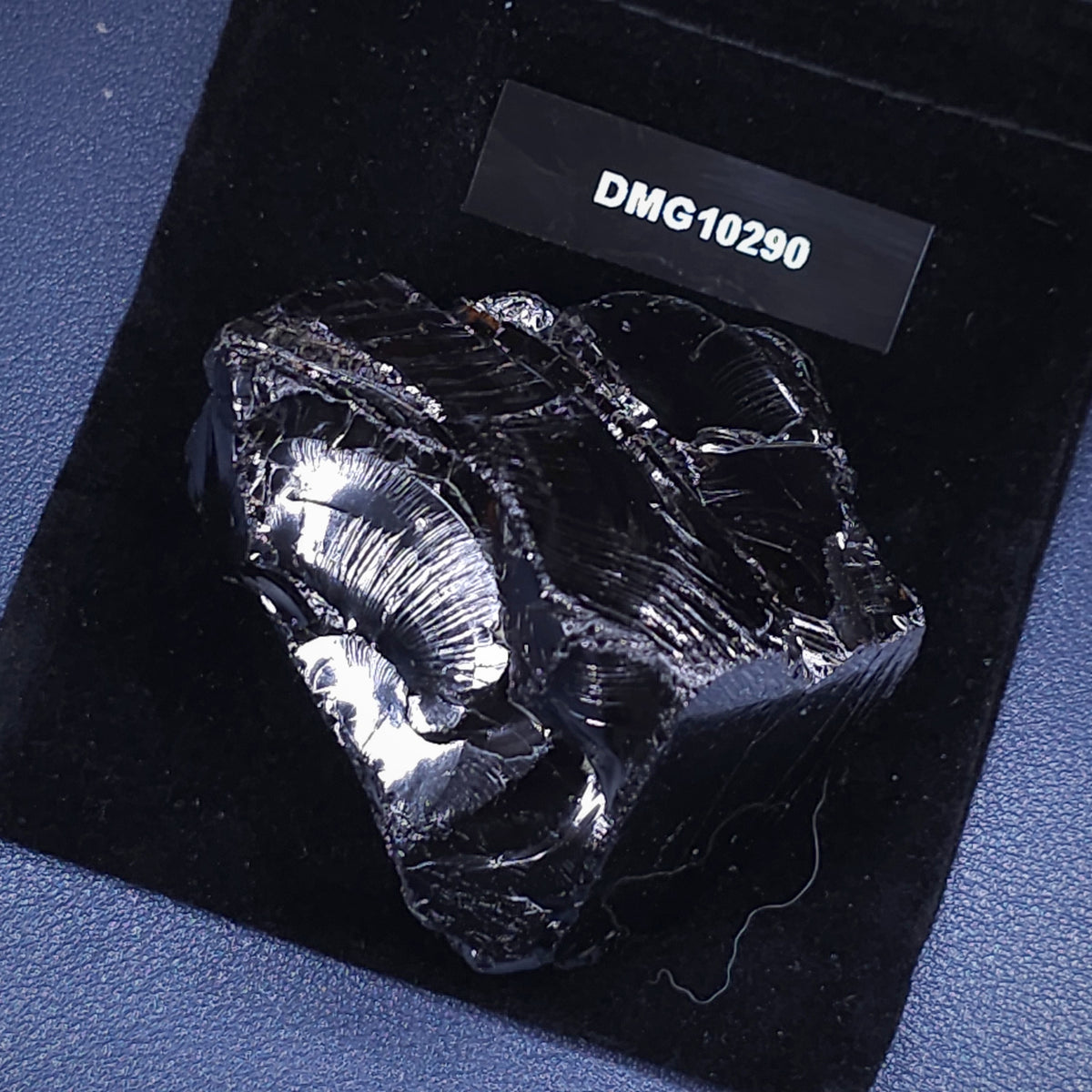 DMG 10290-DEEP MINE ELITE TYPE 1 NOBLE SHUNGITE 102.90g
