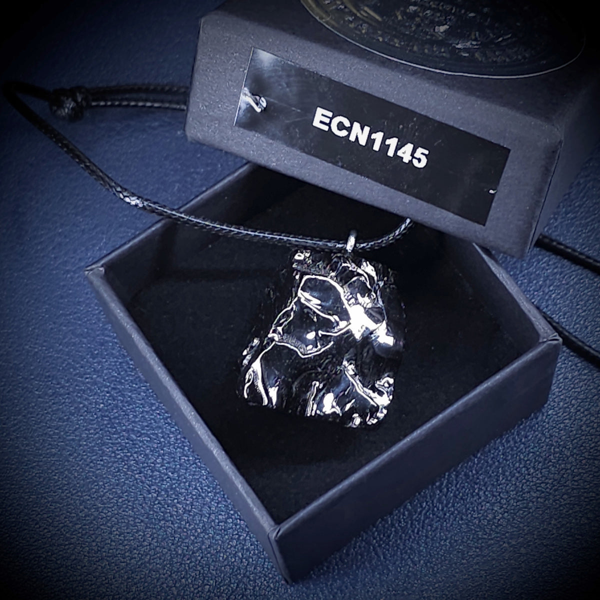 ECN 1145 - 11.45g ELITE RAW TYPE 1 SHUNGITE PENDANT NECKLACE