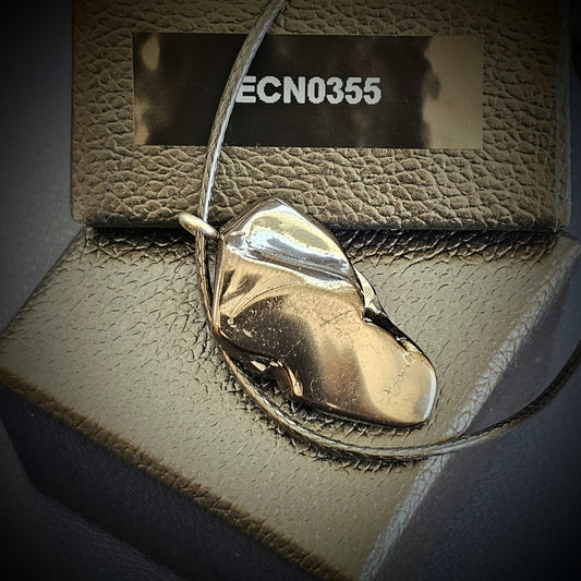 ECN 0355-3.55g ELITE TUMBLED TYPE 1 SHUNGITE PENDANT NECKLACE