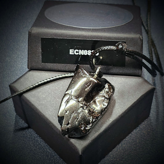 ECN0670 - 6.7g ELITE RAW TYPE 1 SHUNGITE PENDANT NECKLACE