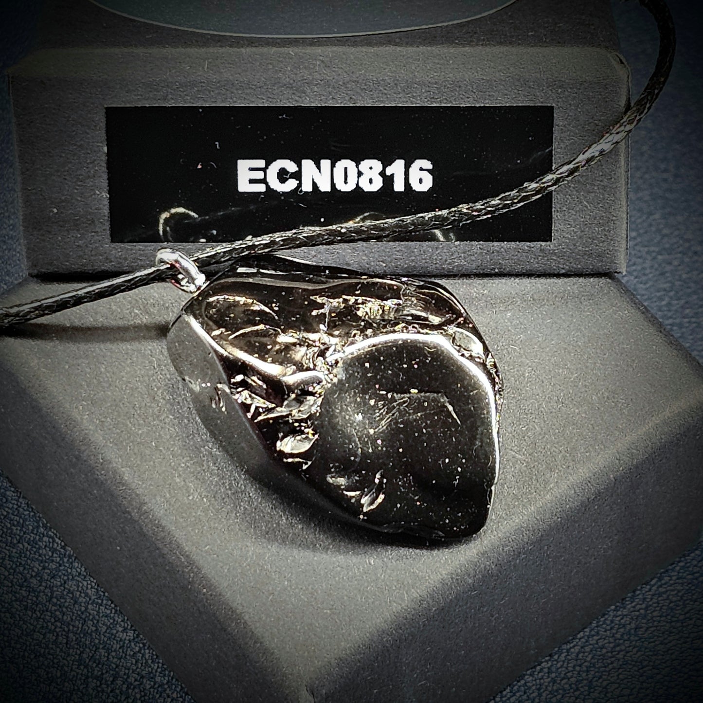 ECN0816-8.16g ELITE RAW TYPE 1 SHUNGITE PENDANT NECKLACE