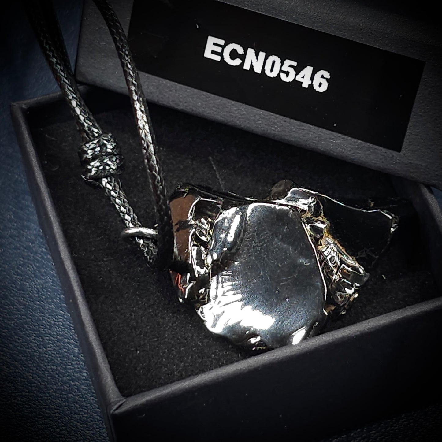 ECN0717 - 7.17g- ELITE RAW TYPE 1 SHUNGITE PENDANT NECKLACE