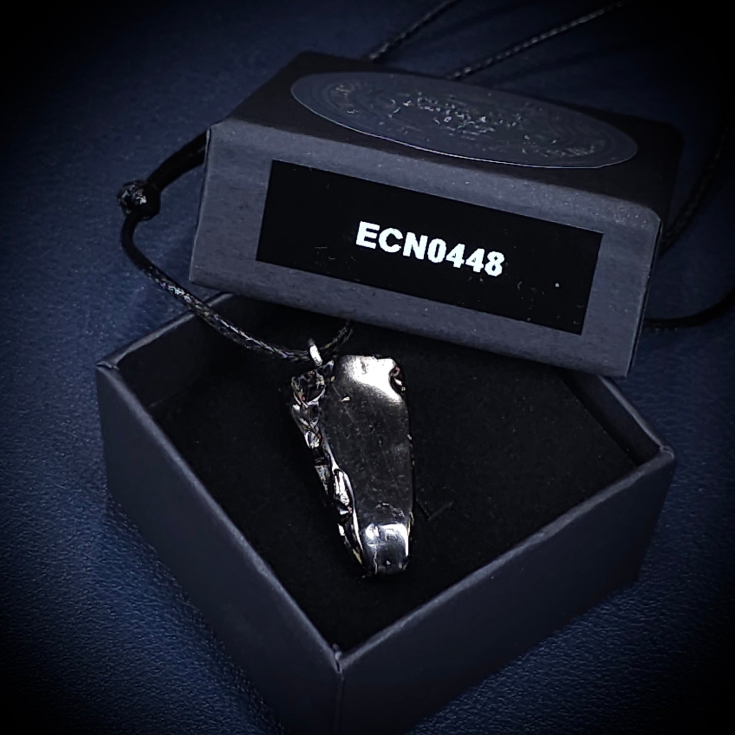 ECN0448 - 4.48g ELITE RAW TYPE 1 SHUNGITE PENDANT NECKLACE