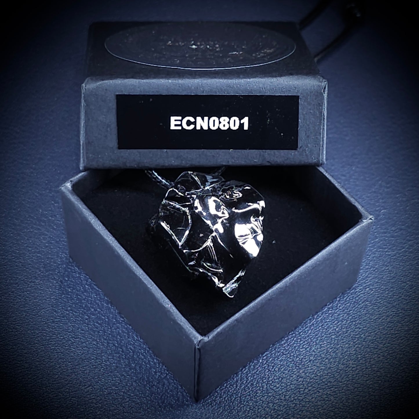 ECN0801 - 8.10g ELITE RAW TYPE 1 SHUNGITE PENDANT NECKLACE