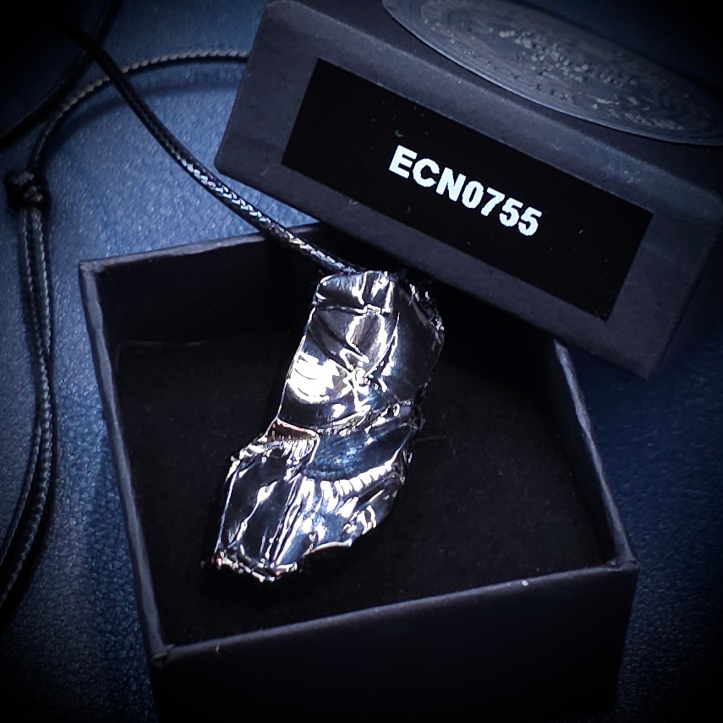 ECN 0755 - 7.55g ELITE RAW TYPE 1 SHUNGITE PENDANT NECKLACE
