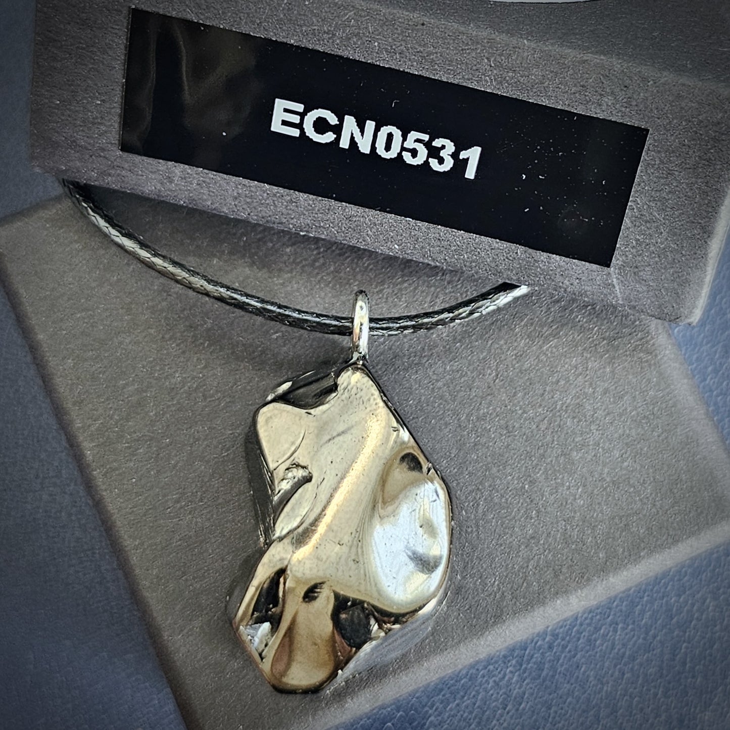 ECN0531-5.31g DEEP MINE ELITE TYPE 1 NOBLE SHUNGITE PENDANT